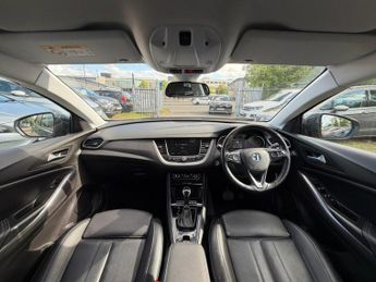 VAUXHALL GRANDLAND X 1.5 Turbo D BlueInjection Elite Nav SUV 5dr Diesel Auto 8Spd Eur