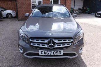 MERCEDES-BENZ 180 2.1 GLA200d SE SUV 5dr Diesel Manual Euro 6 (s/s) (136 ps)