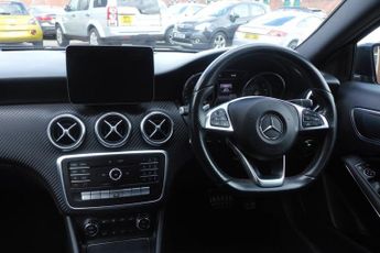 MERCEDES-BENZ A-CLASS 2.1 A200d AMG Line Hatchback 5dr Diesel 7G-DCT Euro 6 (s/s) (136