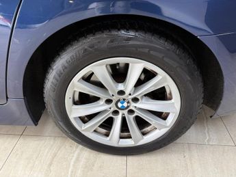 BMW 5 SERIES 2.0 520d SE Saloon 4dr Diesel Auto Euro 5 (s/s) (184 ps)
