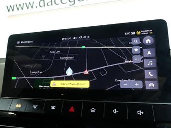 MG Mg4 64kWh Trophy Long Range Hatchback 5dr Electric Auto (203 ps)