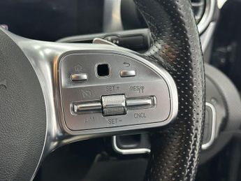 MERCEDES-BENZ A-CLASS 2.0 A180d AMG Line Edition (Premium) Hatchback 5dr Diesel 8G-DCT