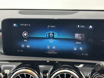 MERCEDES-BENZ A-CLASS 2.0 A180d AMG Line Edition (Premium) Hatchback 5dr Diesel 8G-DCT