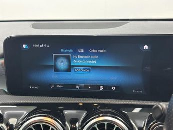 MERCEDES-BENZ A-CLASS 2.0 A180d AMG Line Edition (Premium) Hatchback 5dr Diesel 8G-DCT