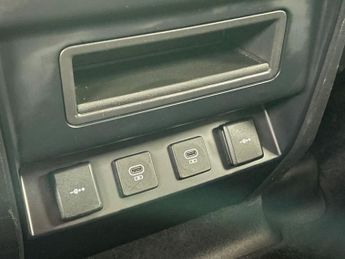LAND ROVER DEFENDER 3.0 D200 MHEV S SUV 5dr Diesel Auto 4WD Euro 6 (s/s) (200 ps)