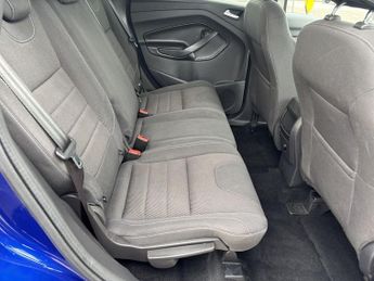 FORD KUGA 2.0 TDCi Zetec SUV 5dr Diesel Manual 2WD Euro 6 (s/s) (150 ps)