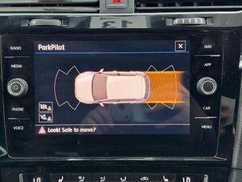 VOLKSWAGEN GOLF 2.0 TDI GTD Hatchback 3dr Diesel DSG Euro 6 (s/s) (184 ps)