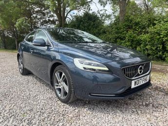 Volvo V40 2.0 D2 Inscription Hatchback 5dr Diesel Manual Euro 6 (s/s) (120