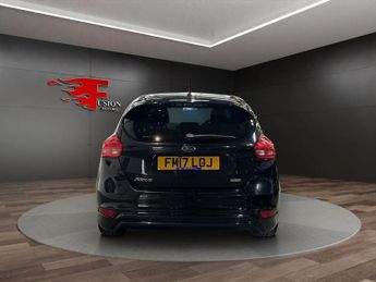 FORD FOCUS 1.0T EcoBoost ST-Line Hatchback 5dr Petrol Manual Euro 6 (s/s) (