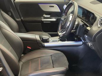 MERCEDES-BENZ EQA EQA 250 66.5kWh AMG Line SUV 5dr Electric Auto (190 ps)