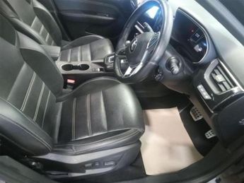 RENAULT ARKANA 1.6 E-TECH E-Tech engineered SUV 5dr Petrol Hybrid Auto 2WD Euro