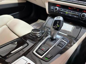 BMW 5 SERIES 2.0 520d M Sport Saloon 4dr Diesel Auto Euro 6 (s/s) (184 ps)