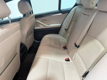 BMW 5 SERIES 2.0 520d M Sport Saloon 4dr Diesel Auto Euro 6 (s/s) (184 ps)