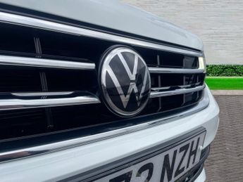 VOLKSWAGEN TIGUAN 1.5 TSI R-Line SUV 5dr Petrol DSG Euro 6 (s/s) (150 ps)