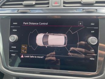 VOLKSWAGEN TIGUAN 1.5 TSI R-Line SUV 5dr Petrol DSG Euro 6 (s/s) (150 ps)