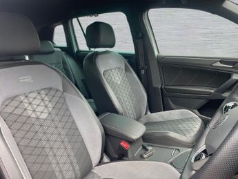 VOLKSWAGEN TIGUAN 1.5 TSI R-Line SUV 5dr Petrol DSG Euro 6 (s/s) (150 ps)