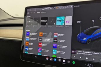TESLA Model 3 Standard Range Plus Saloon 4dr Electric Auto RWD (241 bhp)