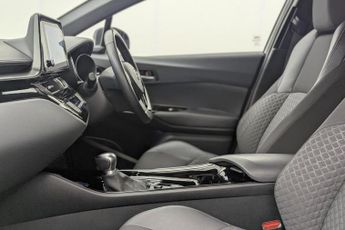TOYOTA C-HR 1.8 VVT-h GPF Design SUV 5dr Petrol Hybrid CVT Euro 6 (s/s) (122