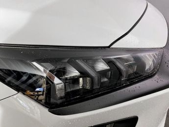 HYUNDAI IONIQ 38.3kWh Premium Hatchback 5dr Electric Auto (136 ps)