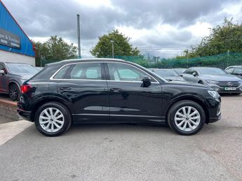 AUDI Q3 2.0 TDI 35 Sport S Tronic quattro Euro 6 (s/s) 5dr