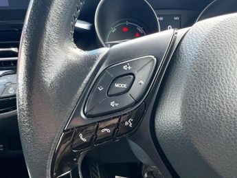 TOYOTA C-HR 1.8 VVT-h Design CVT Euro 6 (s/s) 5dr