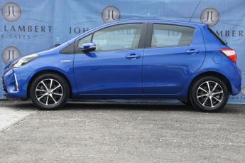 TOYOTA YARIS 1.5 VVT-h Icon Tech Hatchback 5dr Petrol Hybrid E-CVT Euro 6 (s/