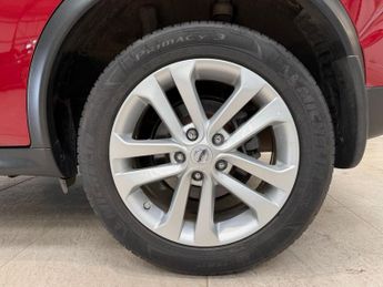 NISSAN JUKE 1.6 Acenta Premium SUV 5dr Petrol XTRON Euro 6 (117 ps)