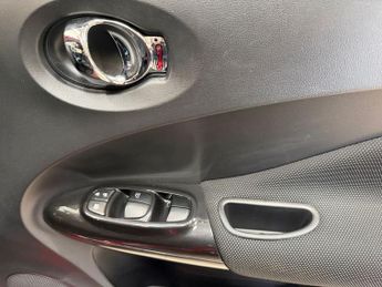 NISSAN JUKE 1.6 Acenta Premium SUV 5dr Petrol XTRON Euro 6 (117 ps)