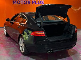 JAGUAR XE 2.0d Portfolio Saloon 4dr Diesel Auto Euro 6 (s/s) (180 ps)