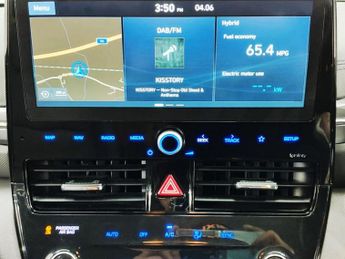 HYUNDAI IONIQ 1.6 h-GDi Premium SE Hatchback 5dr Petrol Hybrid DCT Euro 6 (s/s