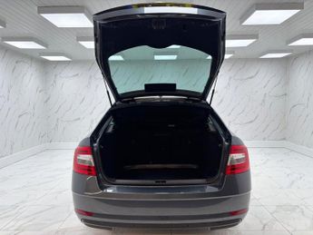 SKODA OCTAVIA 2.0 TDI SE L Hatchback 5dr Diesel DSG Euro 6 (s/s) (150 ps)