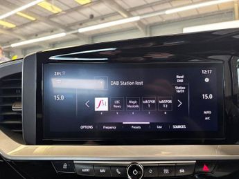 VAUXHALL MOKKA ELECTRIC 50kWh Ultimate SUV 5dr Electric Auto (136 ps)