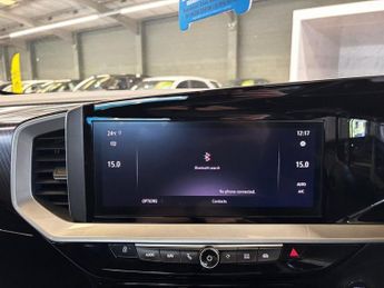 VAUXHALL MOKKA ELECTRIC 50kWh Ultimate SUV 5dr Electric Auto (136 ps)