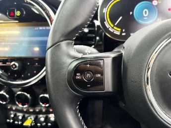 MINI Electric Hatch Cooper SE 32.6kWh Level 3 Hatchback 3dr Electric Auto (184 ps)