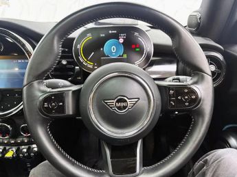 MINI Electric Hatch Cooper SE 32.6kWh Level 3 Hatchback 3dr Electric Auto (184 ps)