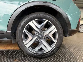 HYUNDAI BAYON 1.0 T-GDi MHEV Premium SUV 5dr Petrol Hybrid DCT Euro 6 (s/s) (1