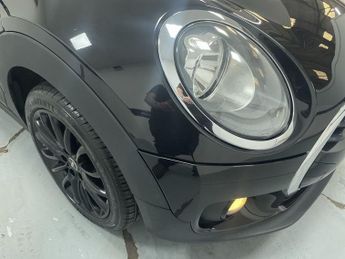MINI CLUBMAN 2.0 Cooper D (Black Pack) Estate 6dr Diesel Manual Euro 6 (s/s) 