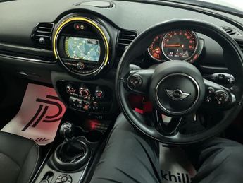 MINI CLUBMAN 2.0 Cooper D (Black Pack) Estate 6dr Diesel Manual Euro 6 (s/s) 