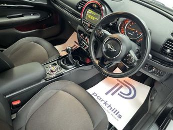 MINI CLUBMAN 2.0 Cooper D (Black Pack) Estate 6dr Diesel Manual Euro 6 (s/s) 