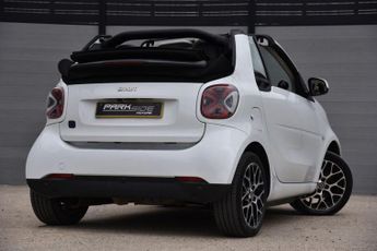 SMART FORTWO 17.6kWh Exclusive Cabriolet 2dr Electric Auto (22kW Charger) (82