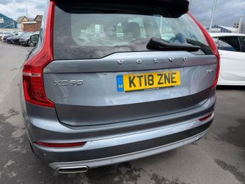 VOLVO XC90 2.0h T8 Twin Engine 10.4kWh Momentum SUV 5dr Petrol Plug-in Hybr