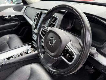 VOLVO XC90 2.0h T8 Twin Engine 10.4kWh Momentum SUV 5dr Petrol Plug-in Hybr