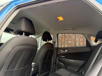 HYUNDAI KONA 1.6 h-GDi Premium SUV 5dr Petrol Hybrid DCT Euro 6 (s/s) (141 ps
