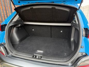 HYUNDAI KONA 1.6 h-GDi Premium SUV 5dr Petrol Hybrid DCT Euro 6 (s/s) (141 ps