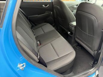 HYUNDAI KONA 1.6 h-GDi Premium SUV 5dr Petrol Hybrid DCT Euro 6 (s/s) (141 ps