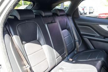 JAGUAR F-PACE 2.0 D180 R-Sport SUV 5dr Diesel Auto AWD Euro 6 (s/s) (180 ps)