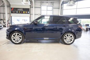 LAND ROVER RANGE ROVER SPORT 3.0 SD V6 HSE Dynamic SUV 5dr Diesel Auto 4WD Euro 6 (s/s) (306 