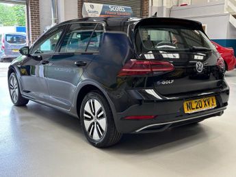 VOLKSWAGEN E-GOLF 35.8kWh e-Golf Hatchback 5 door Electric Auto in Black