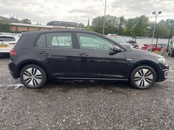 VOLKSWAGEN E-GOLF 35.8kWh e-Golf Hatchback 5 door Electric Auto in Black