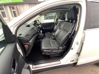 HONDA CR-V 2.0 i-VTEC EX SUV 5dr Petrol Auto 4WD Euro 6 (155 ps)